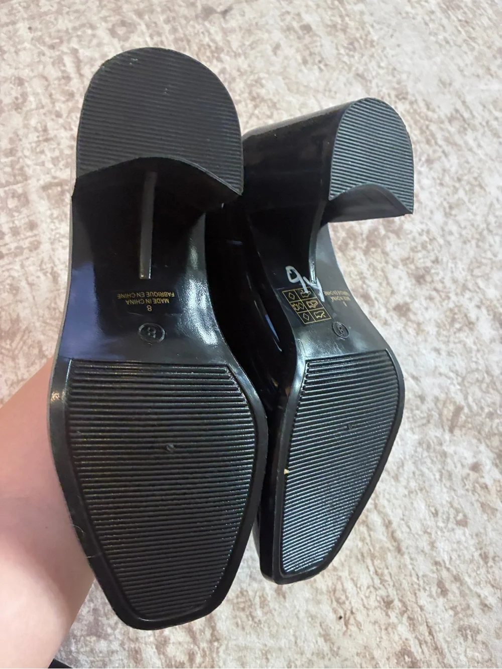 Jefferey Campbell Hurricane Black Shiny Patent Leather Chelsea Ankle Bootie Sz 8